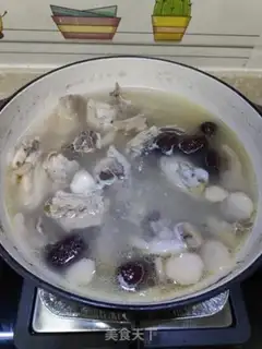Make Lotus lily chicken soup step 7