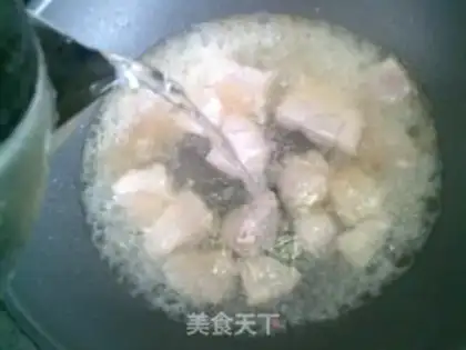 Make Pork seaweed oil triangle step 4