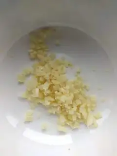Make Garlic butter for shrimp step 1