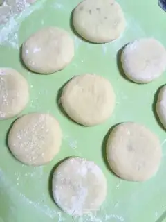 Make Red sugar noodle step 13