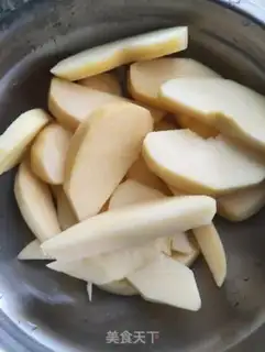 Make Apple corn bone soup step 1