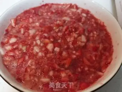 Make Strawberry sauce step 4