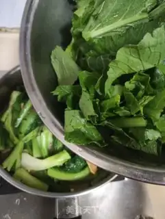 Make Meatloaf and spring vegetables step 7
