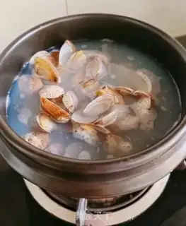 Make Tofu soup step 0