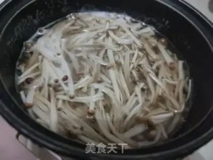 Make Frozen needle mushrooms step 2