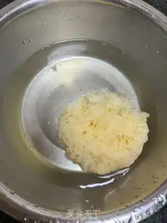 Make Black sugar, silvery, simmy step 0