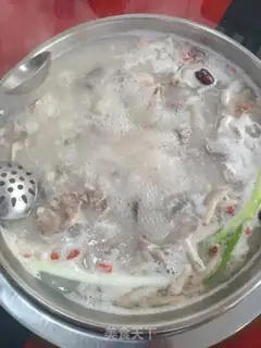 Make Sichuan lamb soup step 4