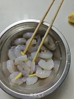 Make Shrimp fried storks step 0