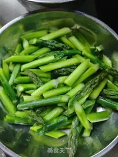 Make Shrimp fried storks step 4