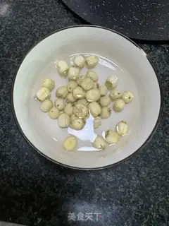 Make Lotus fish casserole ribs step 1