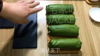 Make A tea and milk-free towel roll step 25
