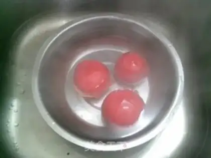 Make Eggs and tomatoes for the night step 5