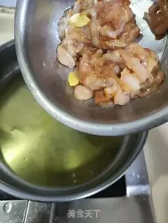 Make Onion fried chicken silk step 4