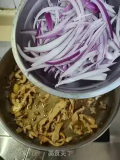 Make Onion fried chicken silk step 5