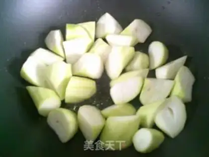 Make ♪ The leaves burn and the night bloom ♪ step 3