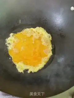 Make Egg shrimp fried silk step 3