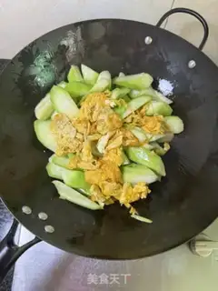 Make Egg shrimp fried silk step 5