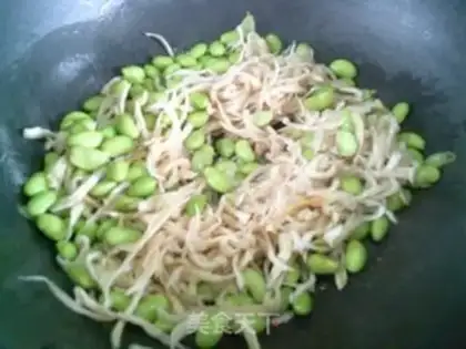 Make Rhodish fried beans step 5