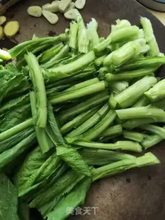 Make Meatloaf and spring vegetables step 0