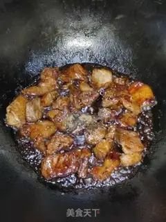 Make Homemade garlic pork step 7