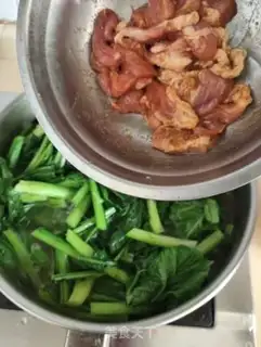 Make Meatloaf and spring vegetables step 5