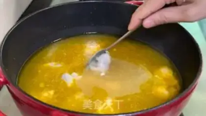 Make Sour soup, fat cow shrimp step 8