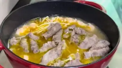 Make Sour soup, fat cow shrimp step 10
