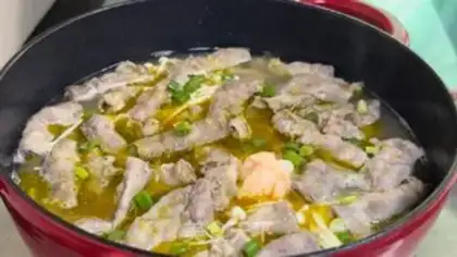 Make Sour soup, fat cow shrimp step 11
