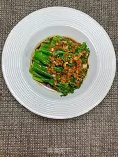 Make Garlic sauce step 9