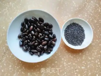 Make Black Sesame Soybeans step 0
