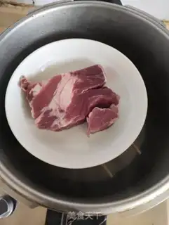 Make Tomato beef step 0