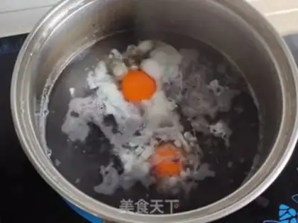 Make Umi makes egg soup step 2
