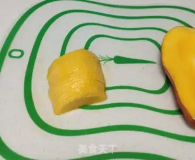Make Fruit Tray step 1