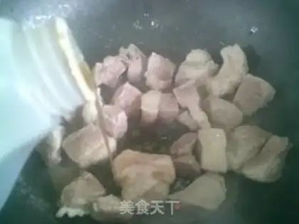 Make Scrambling pork step 5