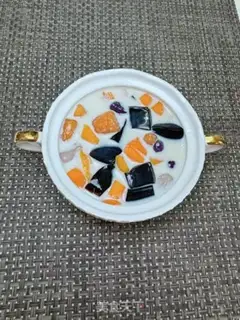 Make Mango tart and black powder step 14