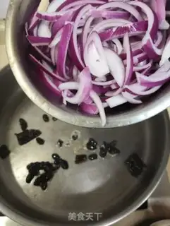 Make Cheese and beans and onions step 3