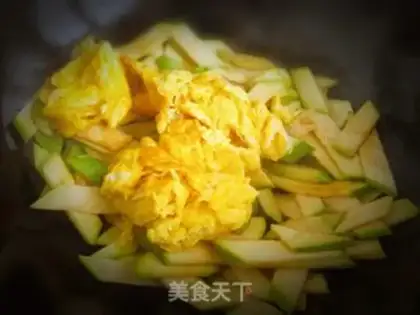 Make Scrambled eggs step 4