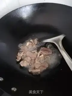 Make Two ears, lamb step 3