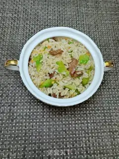 Make Suffering beef fried rice step 13