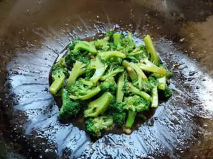 Make Pelican broccoli step 6