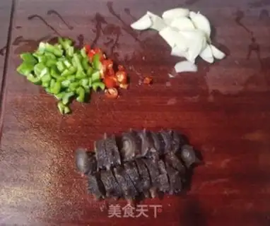 Make Sea cucumber mushrooms step 1