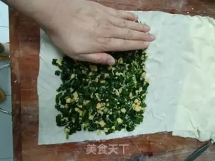 Make Cream rolls step 4