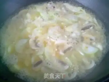 Make ♪ A duck egg and mushroom soup ♪ step 6