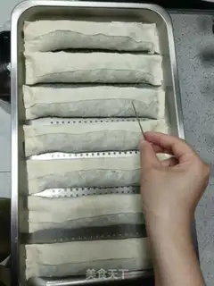 Make Cream rolls step 6