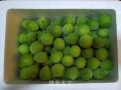 Make Plum for wine step 0
