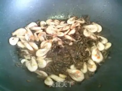 Make Plum and prawn step 8