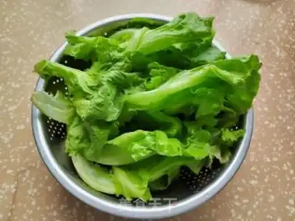 Make Garlic lettuce step 0