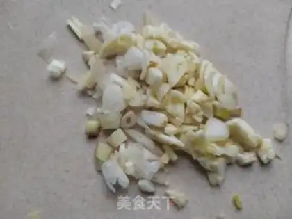 Make Garlic lettuce step 2