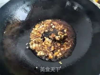 Make Garlic lettuce step 4