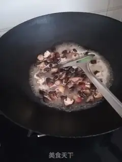 Make Scrambled mushrooms step 6
